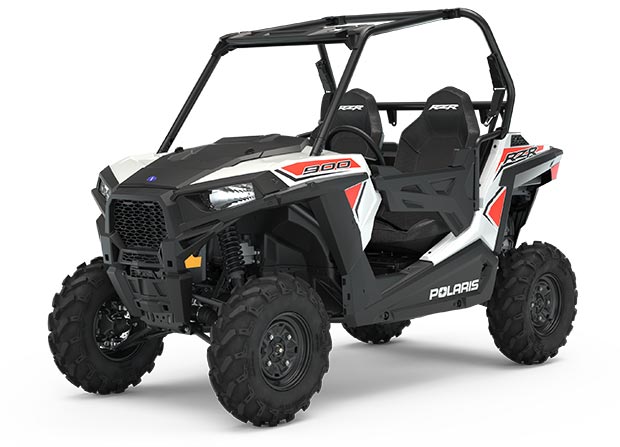Rzr® 900