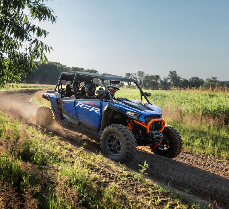 Rzr XP 4