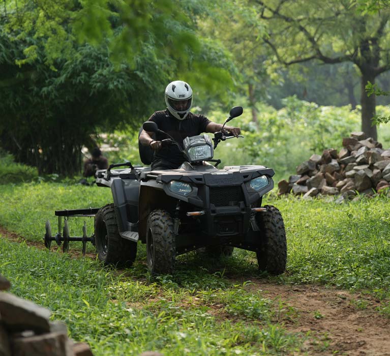 Sportsman 570 Tractor